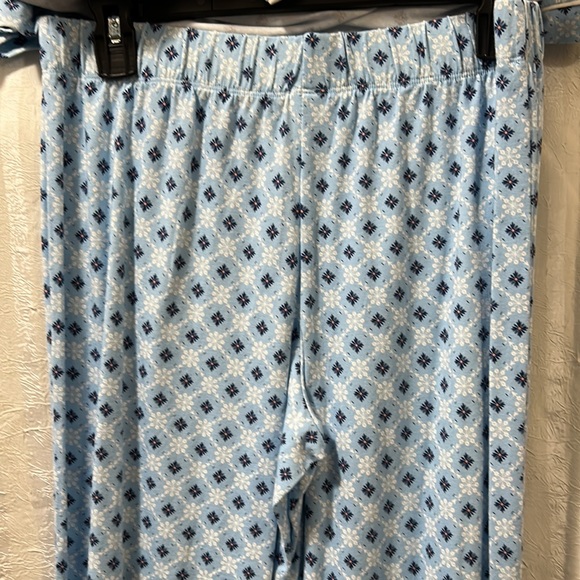 Liz Claiborne Pajamas, Size S, Button Front with Elastic waist pants. NWT - Picture 3 of 5